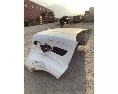 PETERBILT 579 Hood