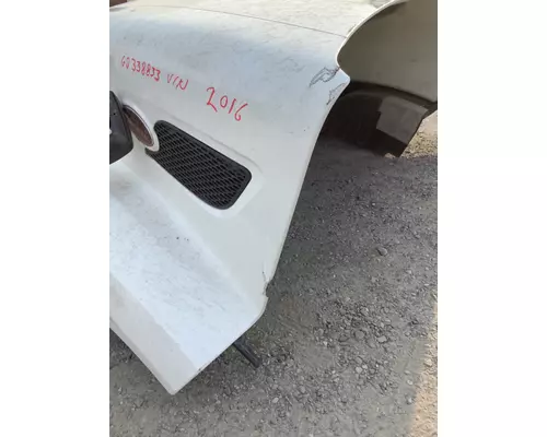 PETERBILT 579 Hood