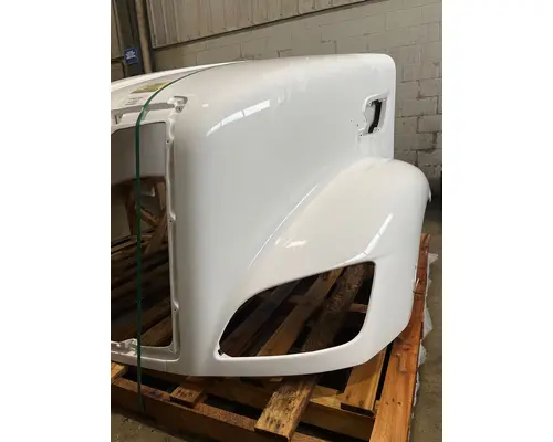 PETERBILT 579 Hood