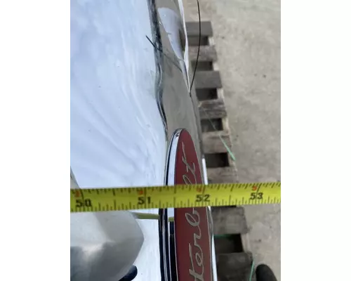 PETERBILT 579 Hood