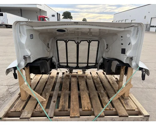 PETERBILT 579 Hood