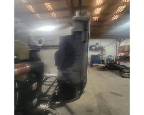 PETERBILT 579 Hood