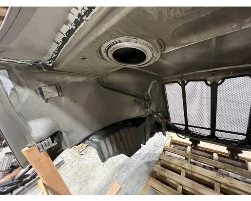 PETERBILT 579 Hood