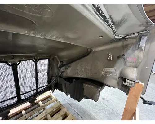 PETERBILT 579 Hood