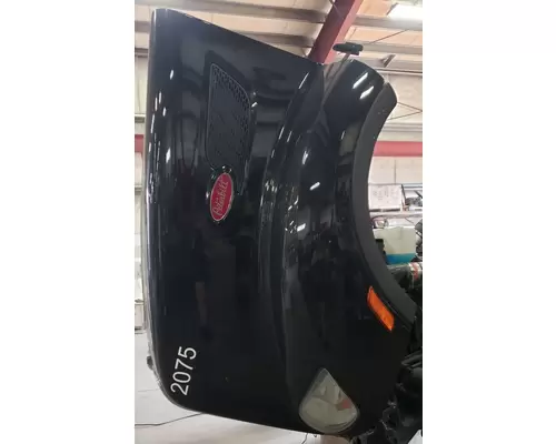 PETERBILT 579 Hood