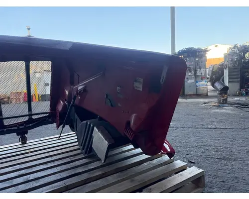 PETERBILT 579 Hood