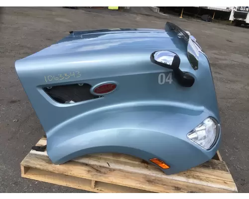 PETERBILT 579 Hood