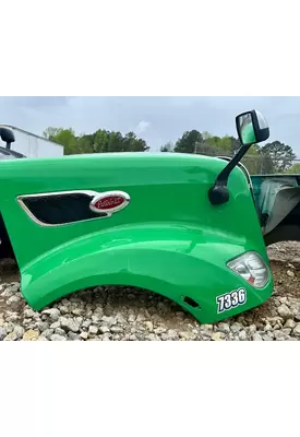 PETERBILT 579 Hood