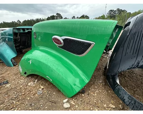 PETERBILT 579 Hood
