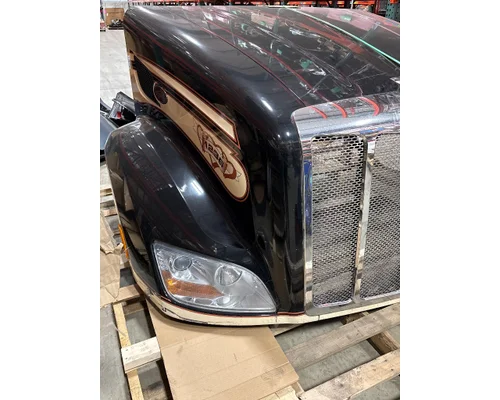 PETERBILT 579 Hood