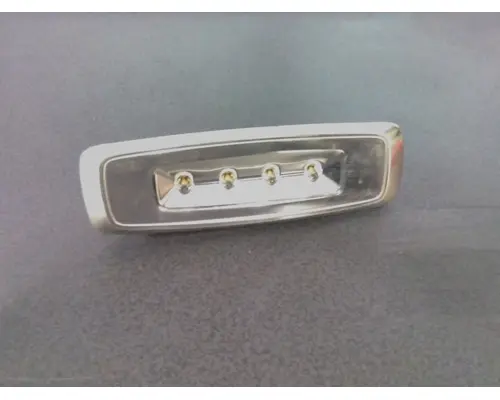 PETERBILT 579 INTERIOR CAB LIGHT