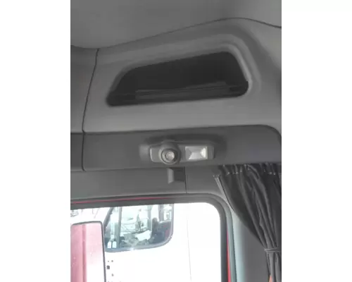 PETERBILT 579 INTERIOR CAB LIGHT