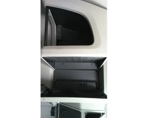 PETERBILT 579 INTERIOR CABINET