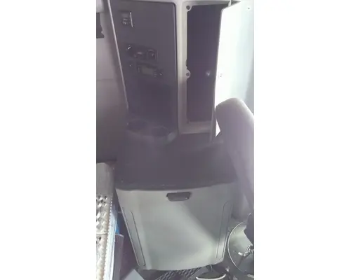 PETERBILT 579 INTERIOR CABINET