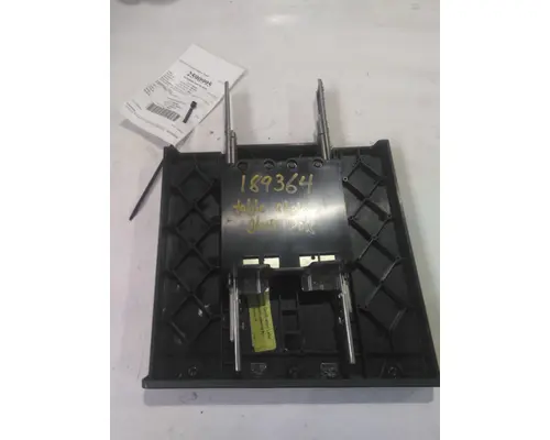 PETERBILT 579 INTERIOR PARTS, MISC.