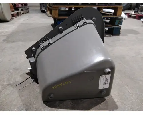 PETERBILT 579 INTERIOR PARTS, MISC.