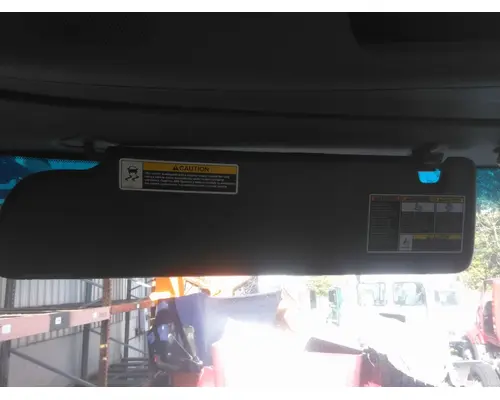 PETERBILT 579 INTERIOR SUN VISOR