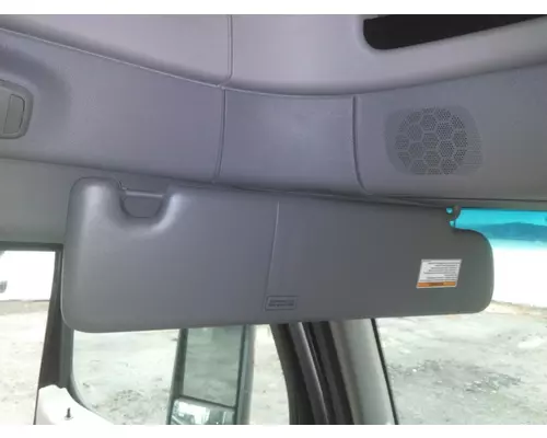 PETERBILT 579 INTERIOR SUN VISOR