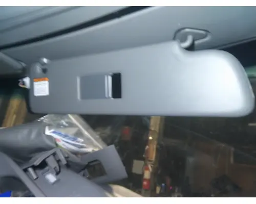 PETERBILT 579 INTERIOR SUN VISOR