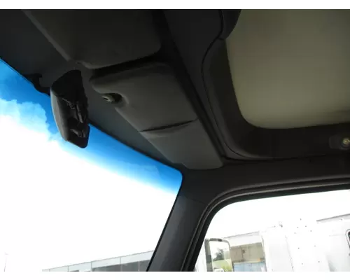 PETERBILT 579 INTERIOR SUN VISOR