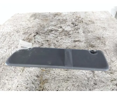 PETERBILT 579 INTERIOR SUN VISOR
