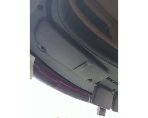 PETERBILT 579 INTERIOR SUN VISOR