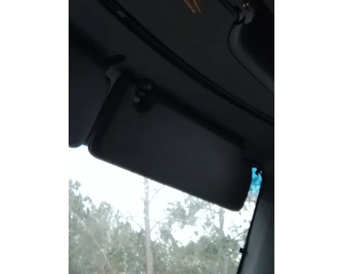 PETERBILT 579 INTERIOR SUN VISOR