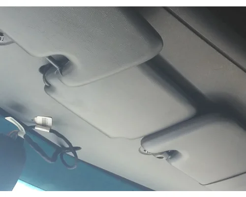 PETERBILT 579 INTERIOR SUN VISOR
