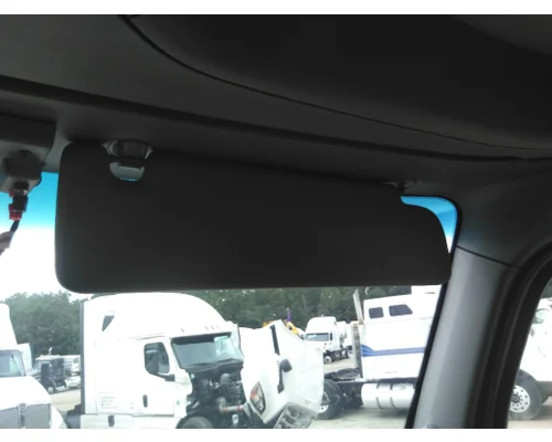 PETERBILT 579 INTERIOR SUN VISOR