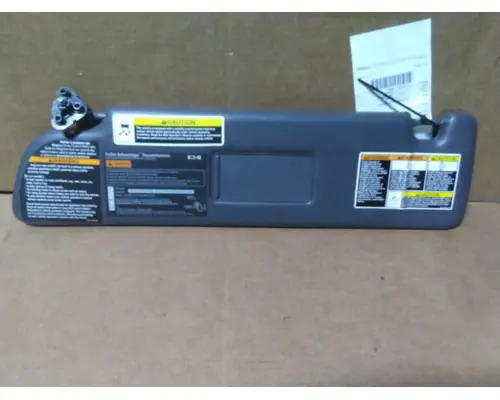 PETERBILT 579 INTERIOR SUN VISOR