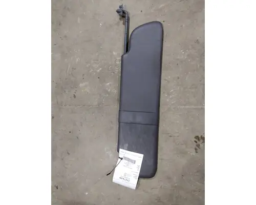 PETERBILT 579 INTERIOR SUN VISOR