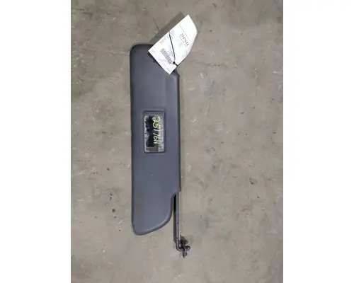 PETERBILT 579 INTERIOR SUN VISOR