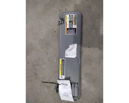 PETERBILT 579 INTERIOR SUN VISOR