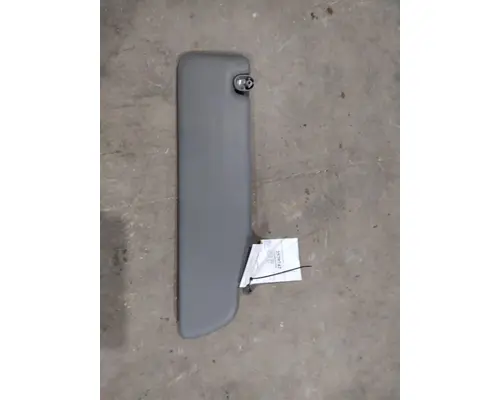 PETERBILT 579 INTERIOR SUN VISOR
