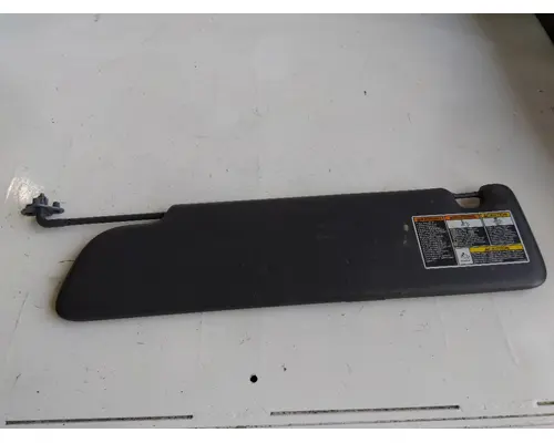 PETERBILT 579 INTERIOR SUN VISOR