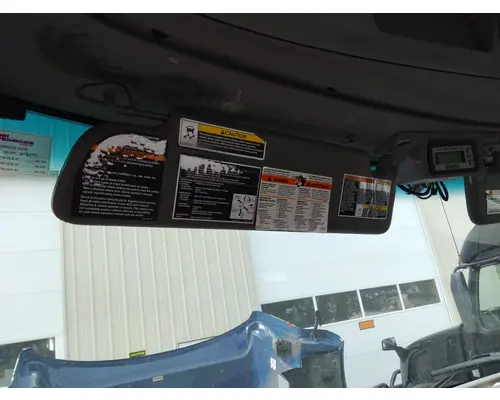 PETERBILT 579 INTERIOR SUN VISOR