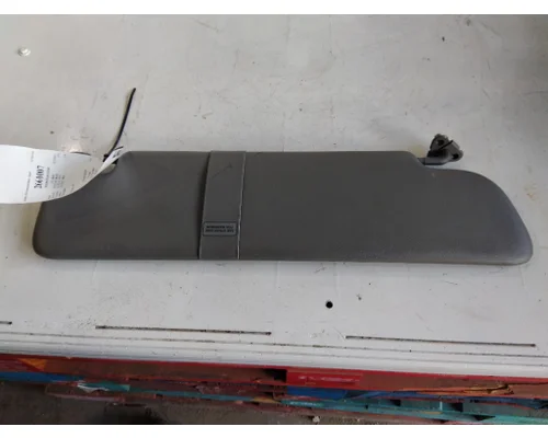 PETERBILT 579 INTERIOR SUN VISOR