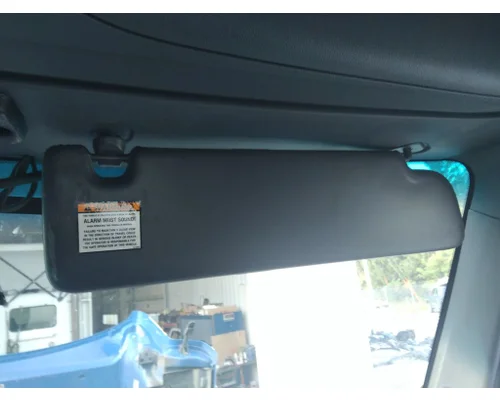 PETERBILT 579 INTERIOR SUN VISOR