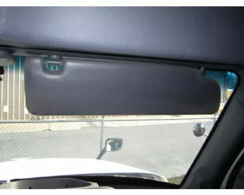PETERBILT 579 INTERIOR SUN VISOR