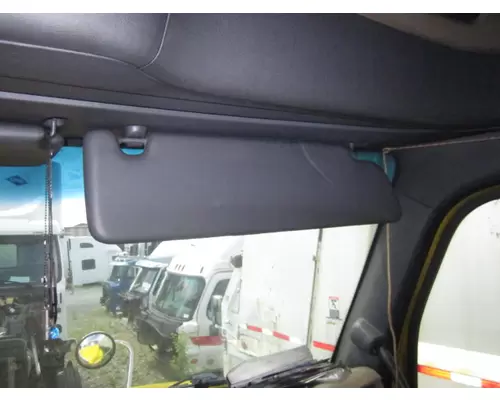 PETERBILT 579 INTERIOR SUN VISOR