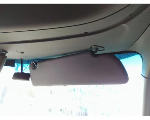 PETERBILT 579 INTERIOR SUN VISOR