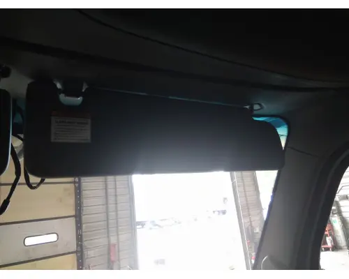 PETERBILT 579 INTERIOR SUN VISOR