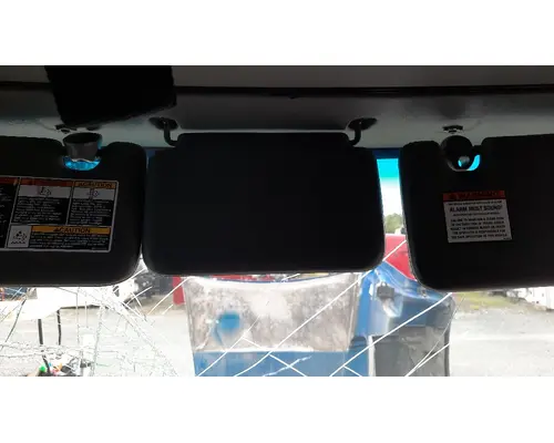 PETERBILT 579 INTERIOR SUN VISOR