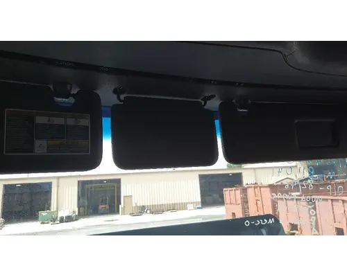 PETERBILT 579 INTERIOR SUN VISOR