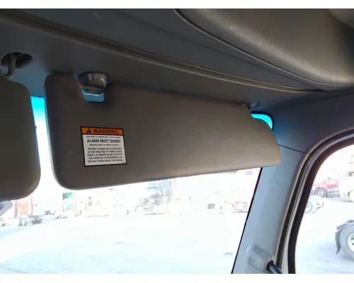 PETERBILT 579 INTERIOR SUN VISOR