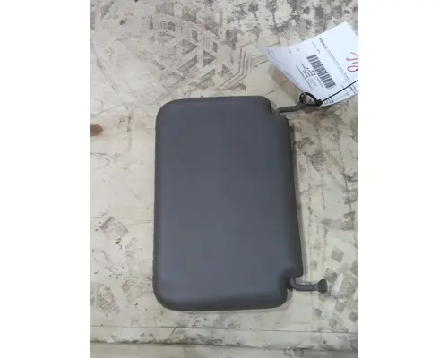 PETERBILT 579 INTERIOR SUN VISOR