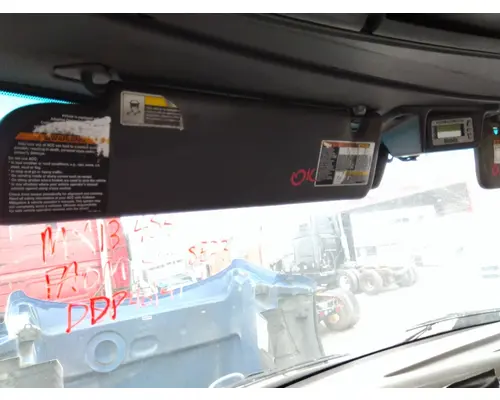 PETERBILT 579 INTERIOR SUN VISOR