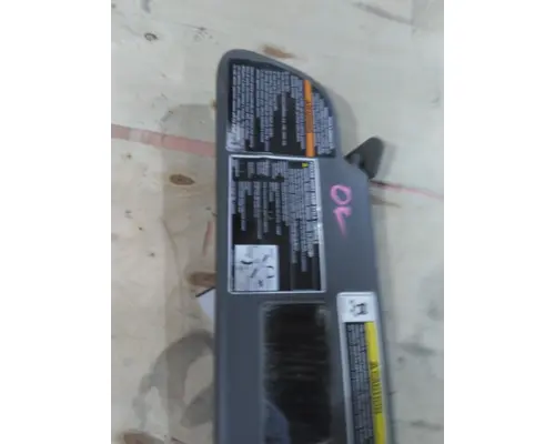 PETERBILT 579 INTERIOR SUN VISOR