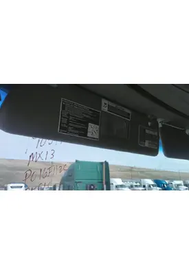 PETERBILT 579 INTERIOR SUN VISOR