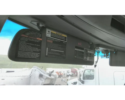 PETERBILT 579 INTERIOR SUN VISOR